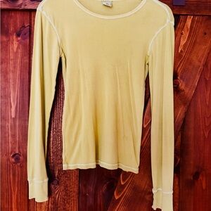 Old Navy Yellow Fitted Crew Neck Long Sleeve Tee